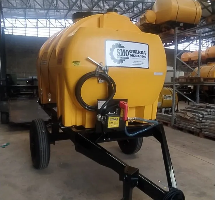 CARRETA TANQUE DE COMBUSTÍVEL 3500L